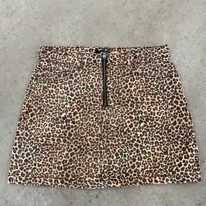 Denim cheetah BDG zip up skirt- sz M